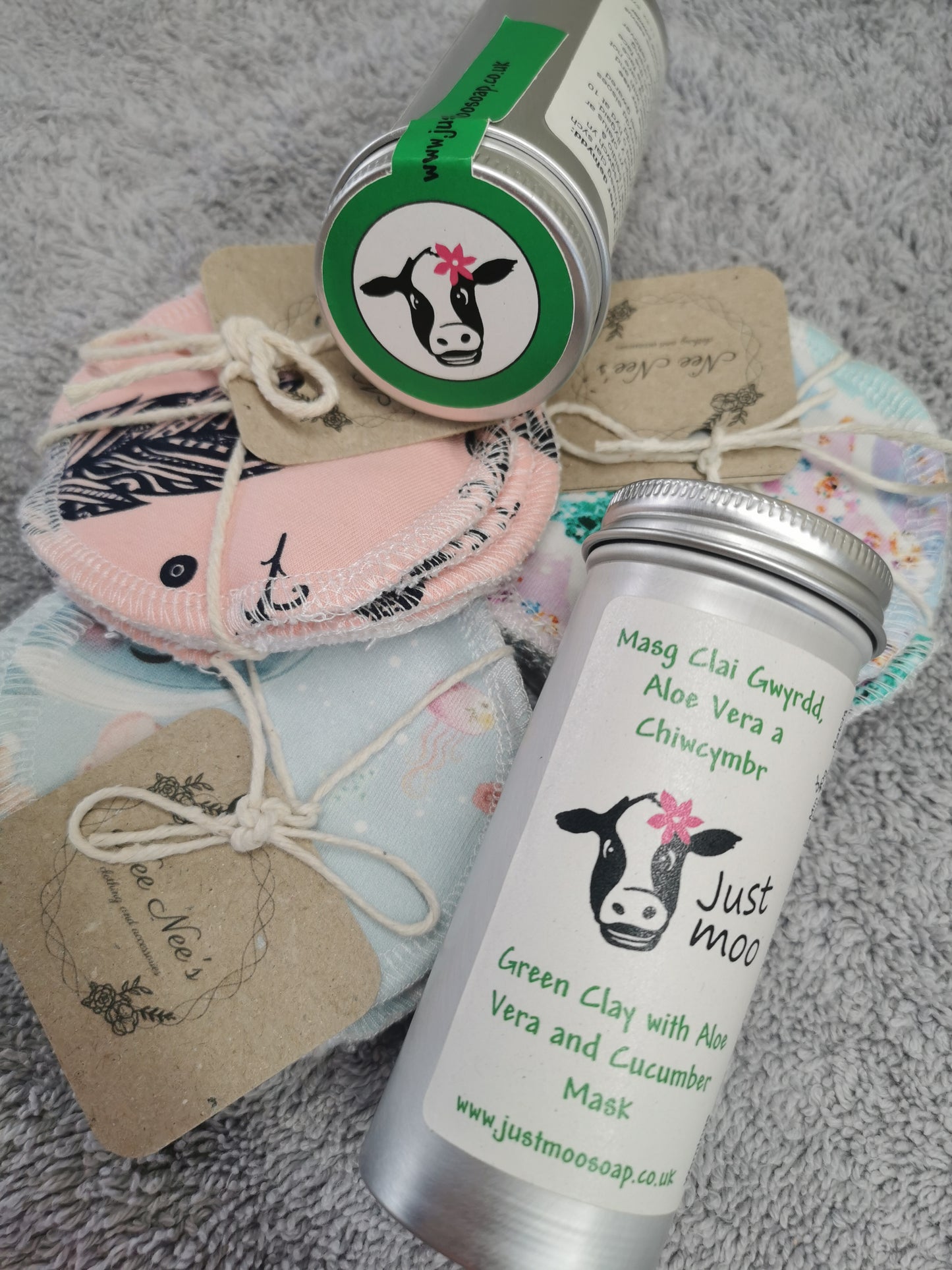 forHeifer Young Gift Set
